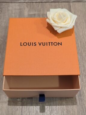 Louis Vuitton Slide Gift Box